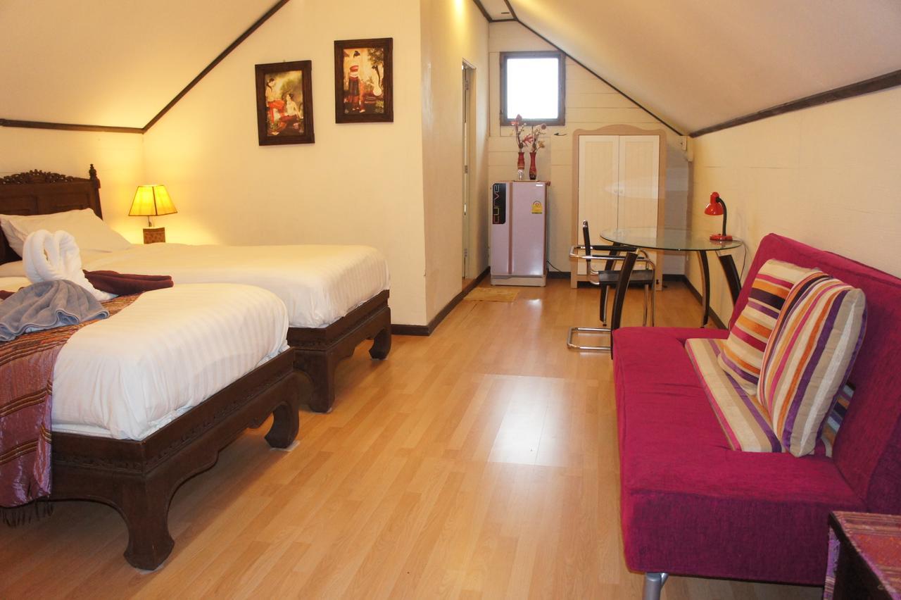 Phuket Gay Bed & Breakfast 2*