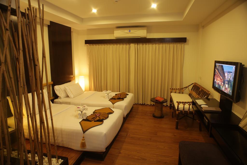Hotel Bamboo House Phuket Karon