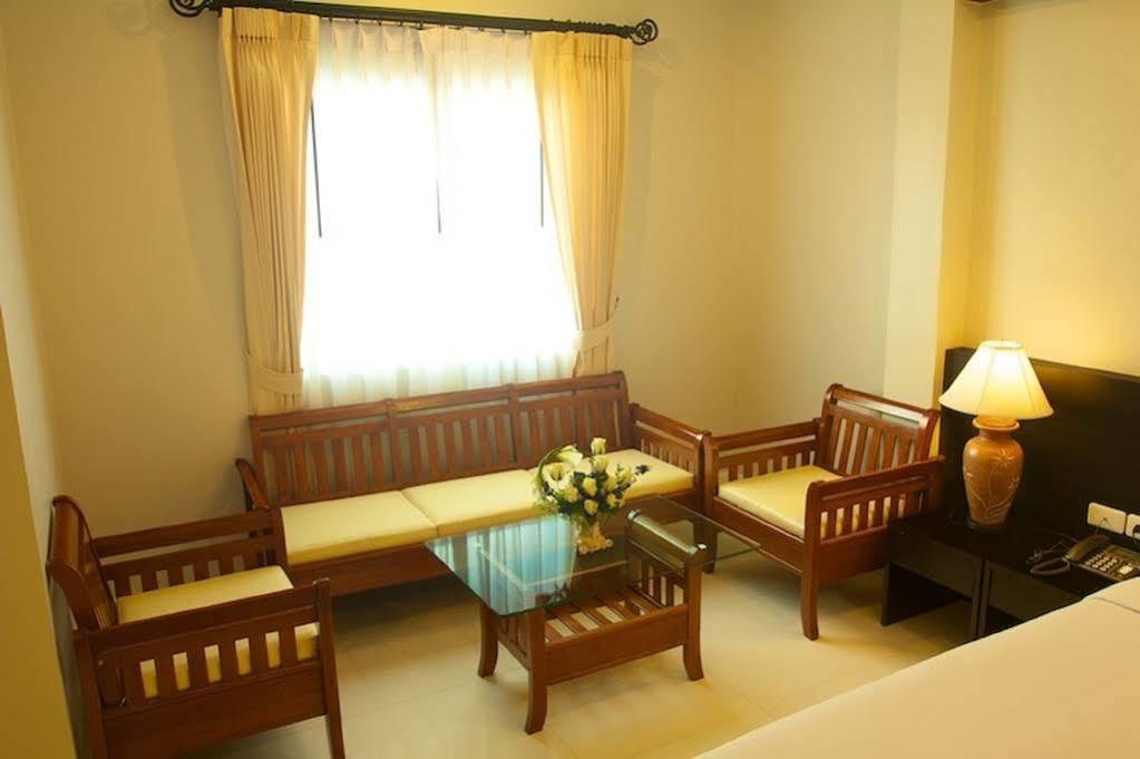 Hotel Airport Mansion Phuket 3*