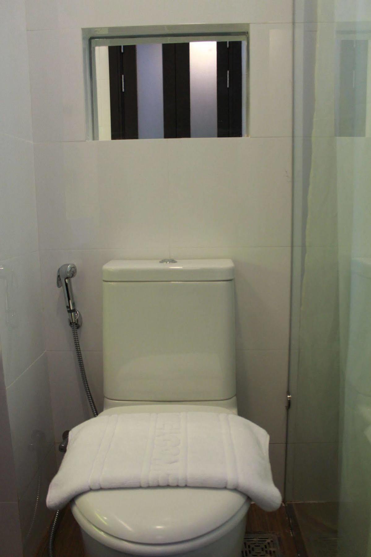 The By Glitter House Guest house Kata Beach (Phuket)