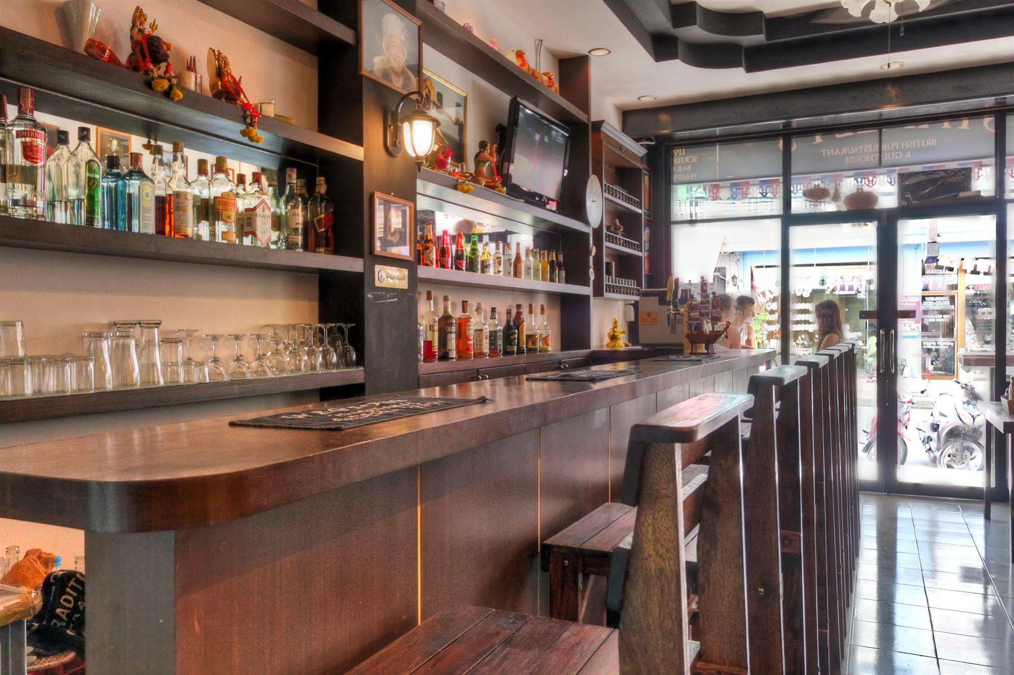 Stanley's 2* Phuket
