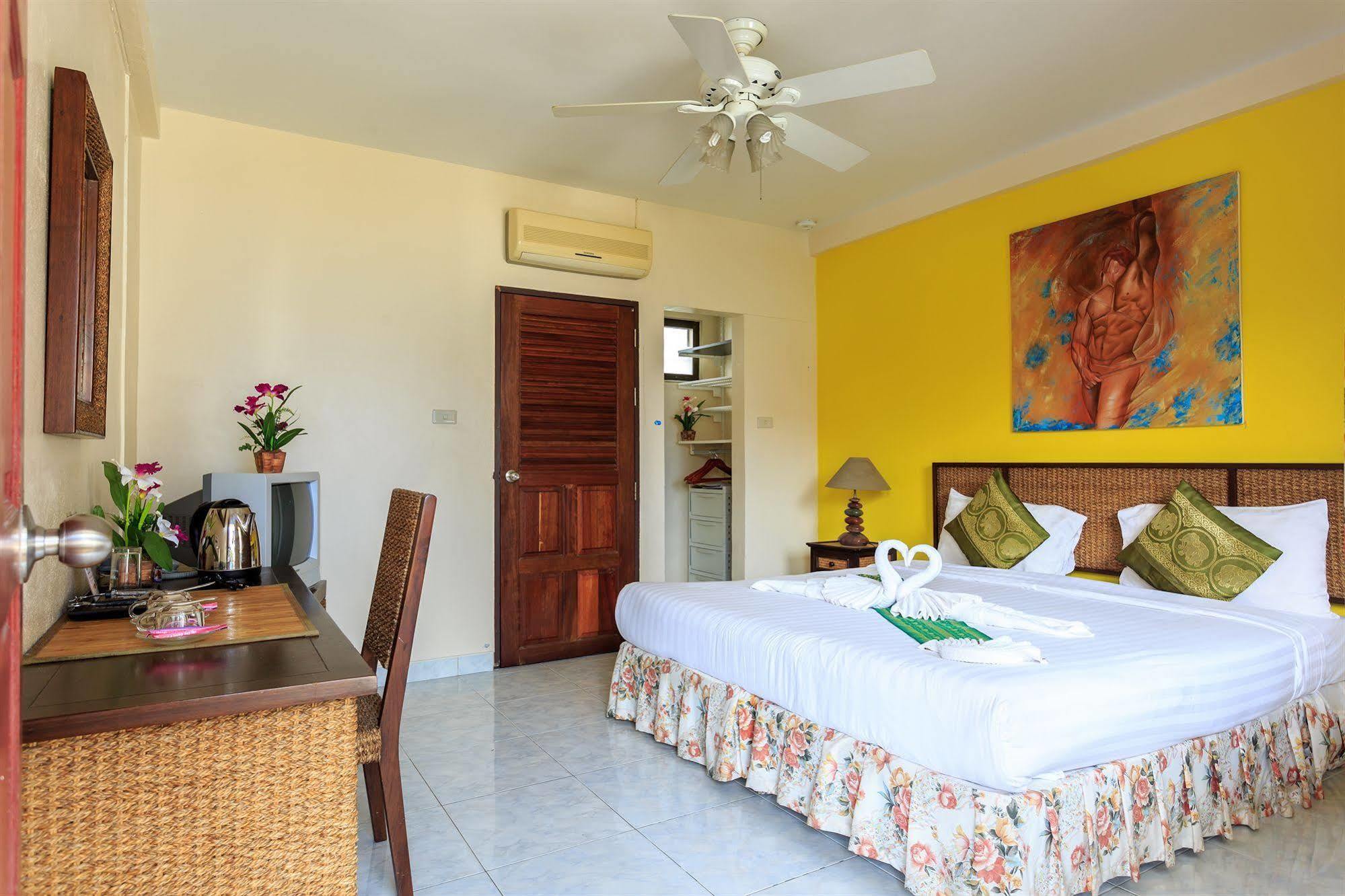 Eriksson Casa de hóspedes Patong