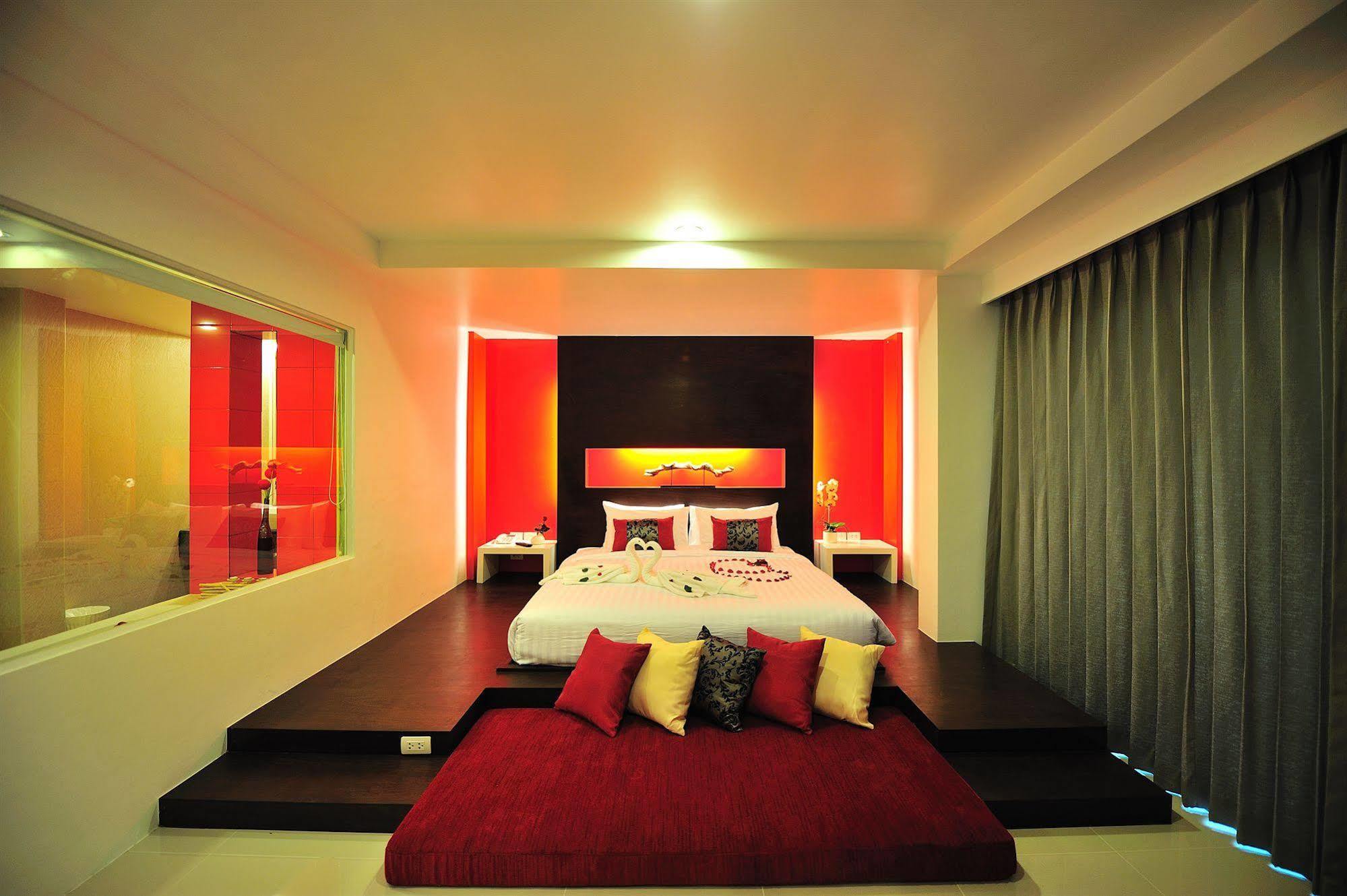 Hotel Alfresco Phuket