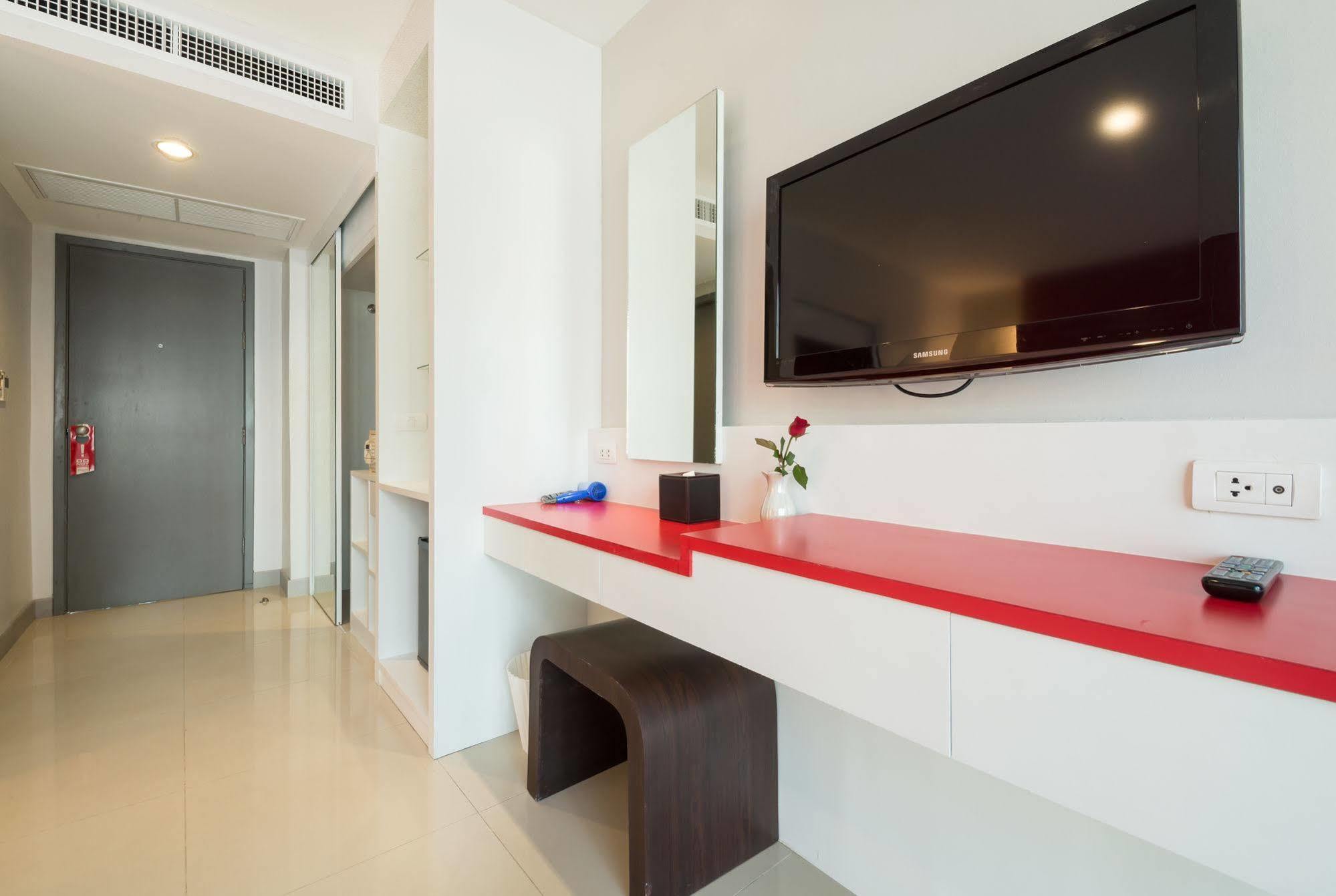 Alfresco Phuket Hotel Patong