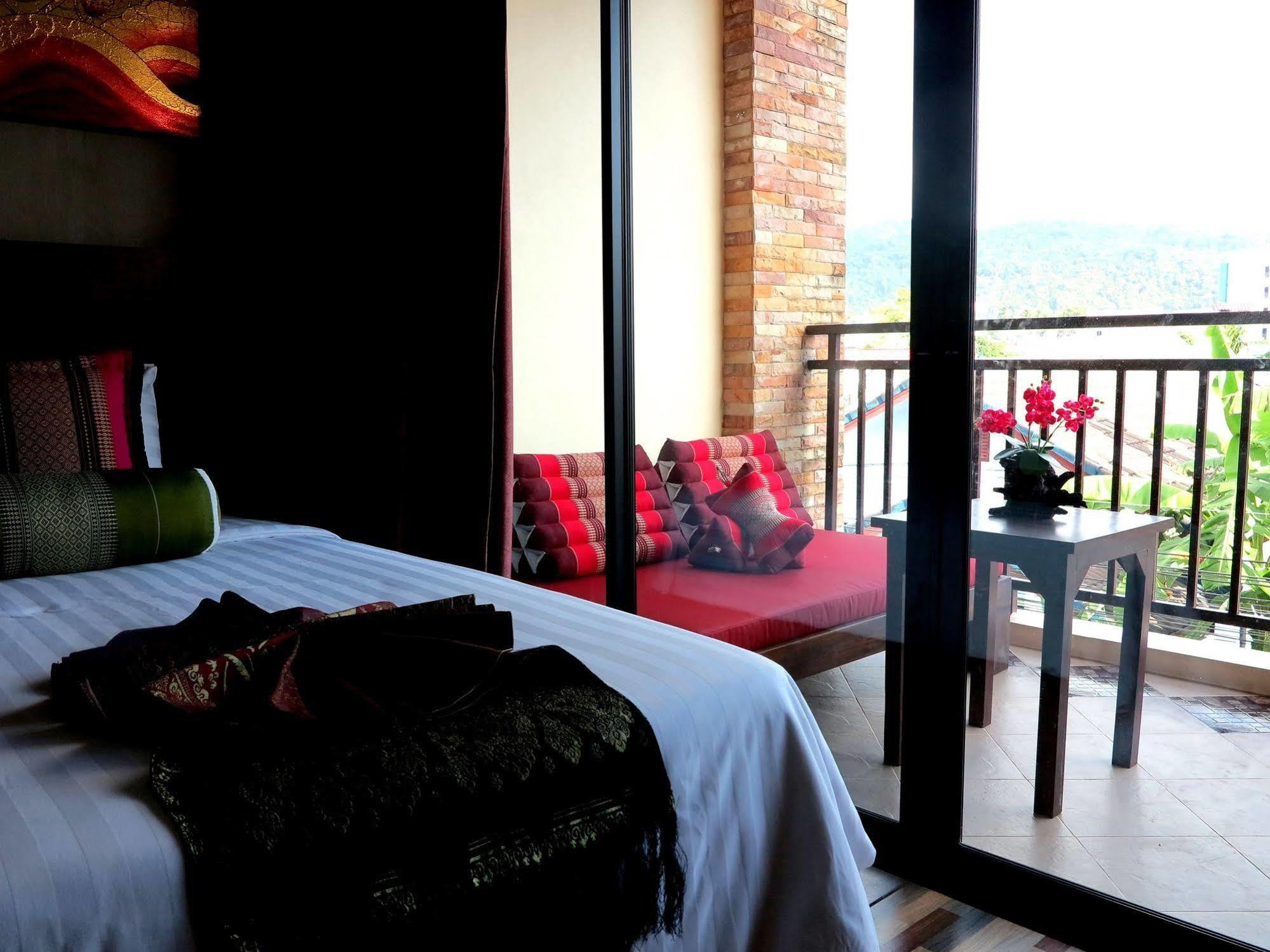 Hotel Baan Kata Maytha