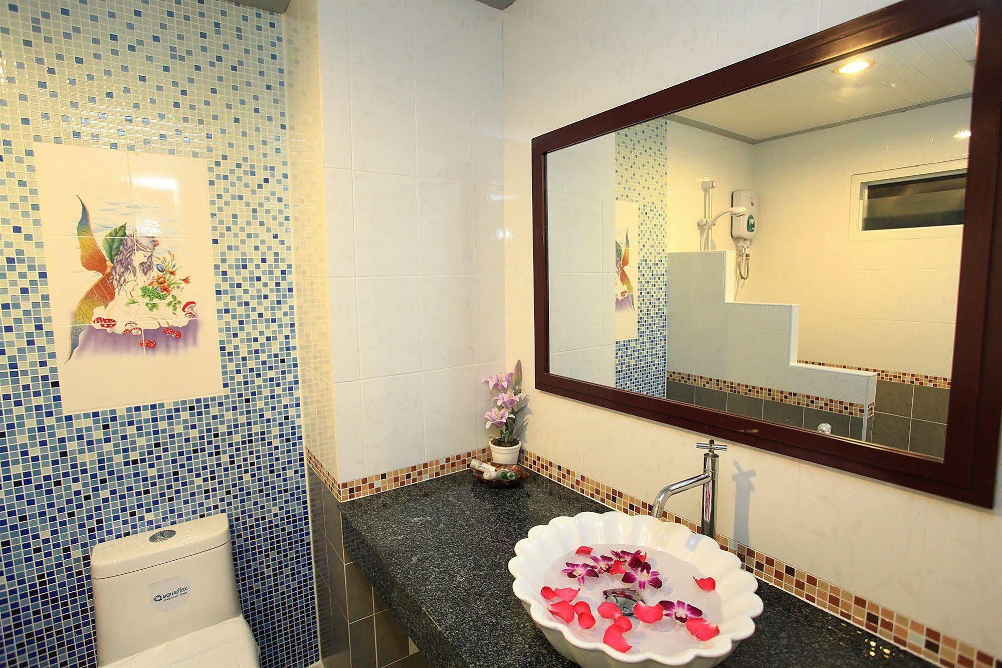 Apartment Baan Halle Hallo *