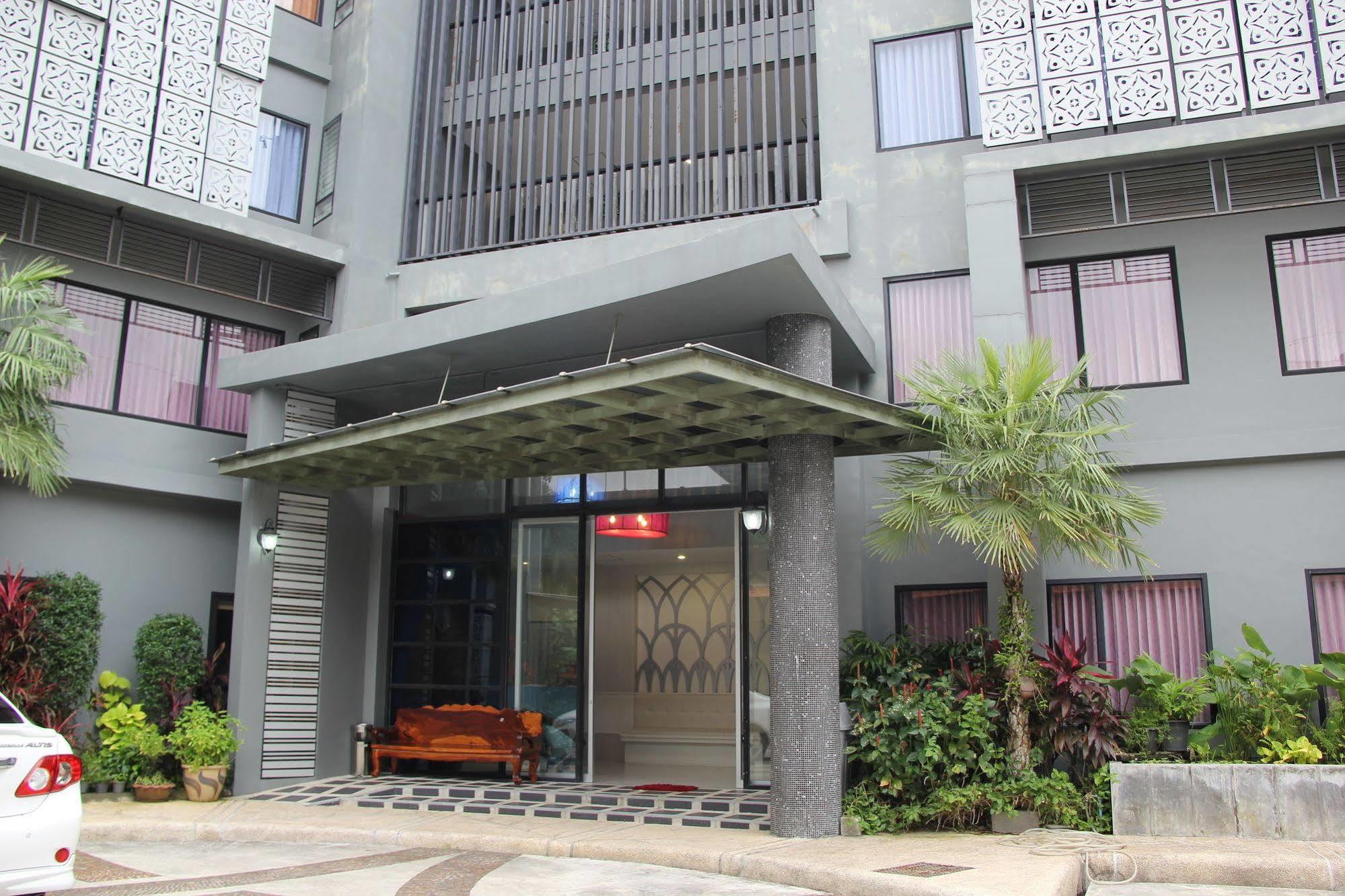 Hotel Dinar 3*