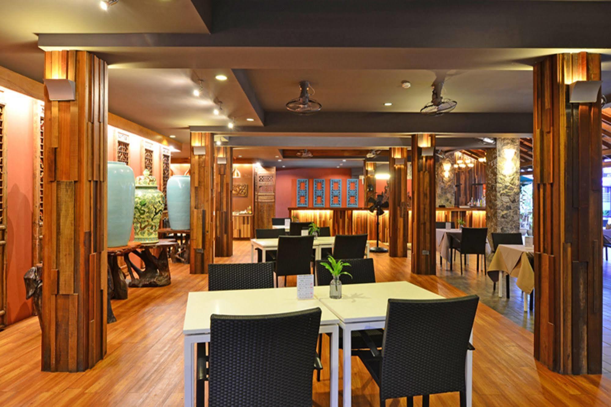 Resort Lap Roi Beachfront By Shanaya 4*