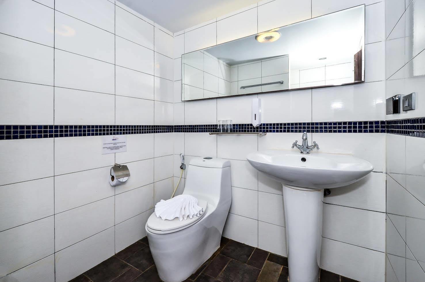 Lap Roi Beachfront By Shanaya 4* Karon
