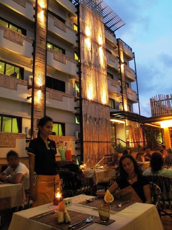 Hotel Bamboo House Phuket 3*