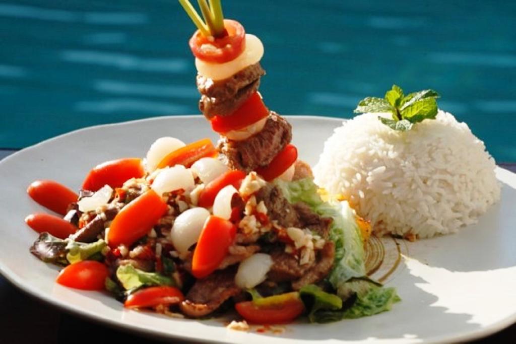 Hotel Bamboo House Phuket 3*