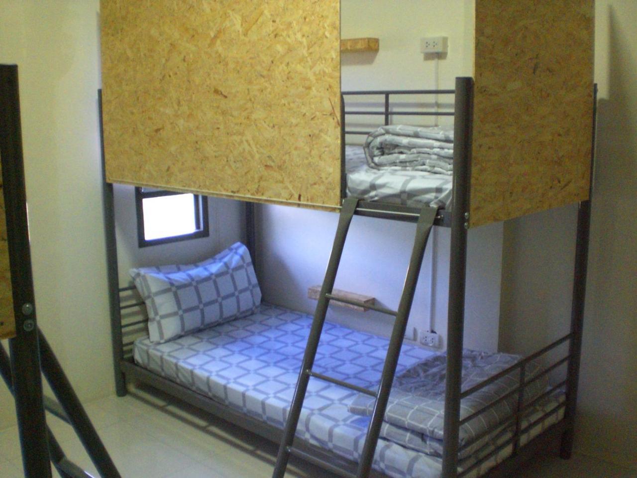 Jr Siam 2*