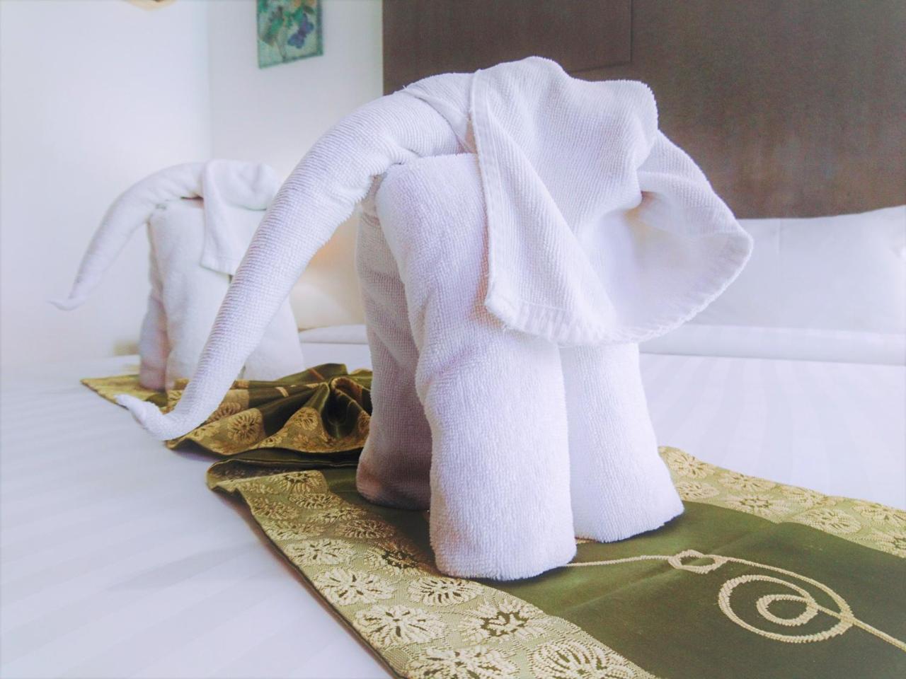 Bgw Phuket Hotel 3*