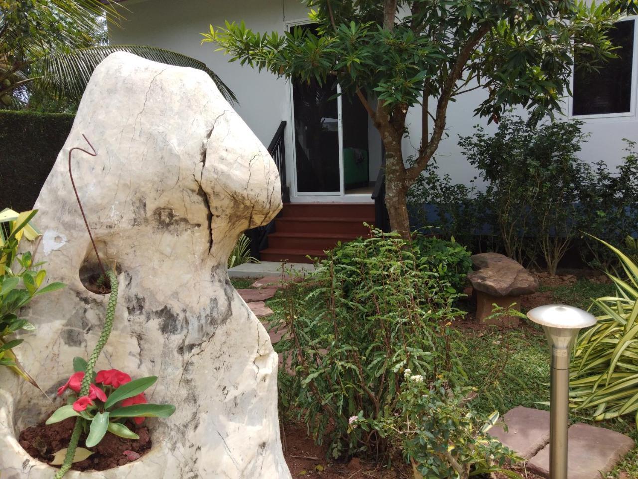La Maison Ya Nui Phuket 2* Rawai