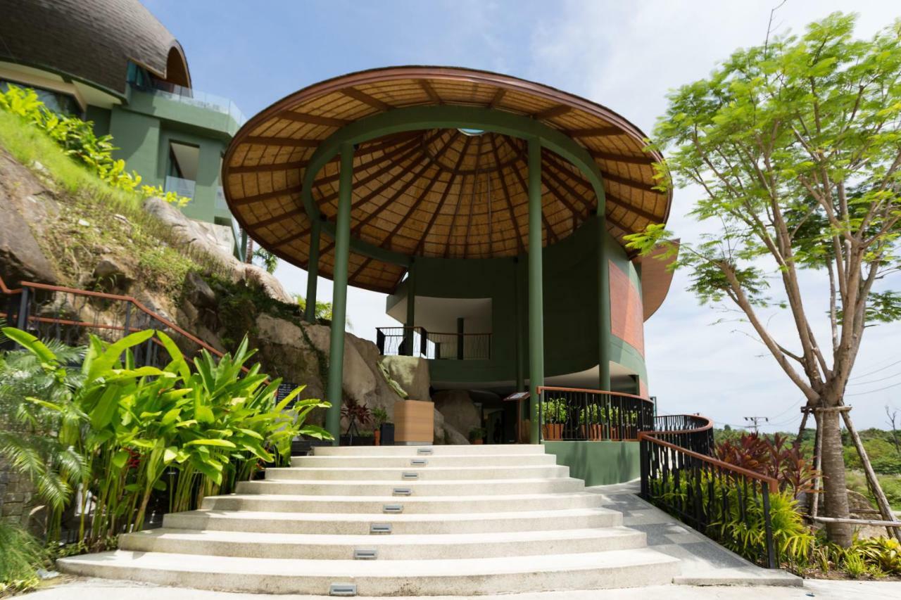 Crest & Pool - Sha Extra Resort Patong