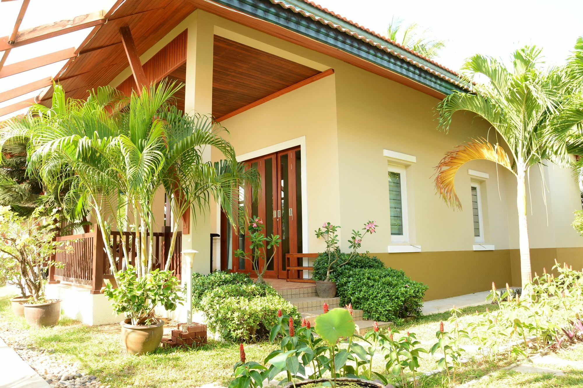 Jazz U Garden 4* Kata Beach (Phuket)