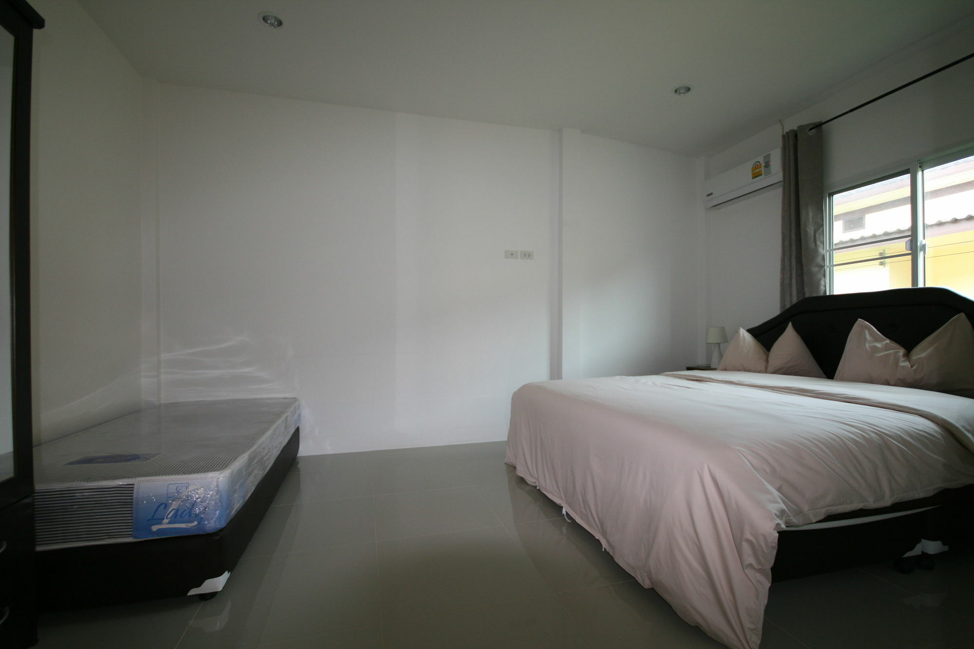 Orchidilla Phuket - Shaplus *