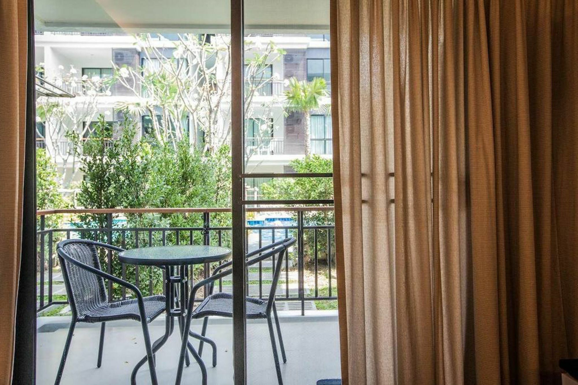 Apartamento The Title Front Rawai