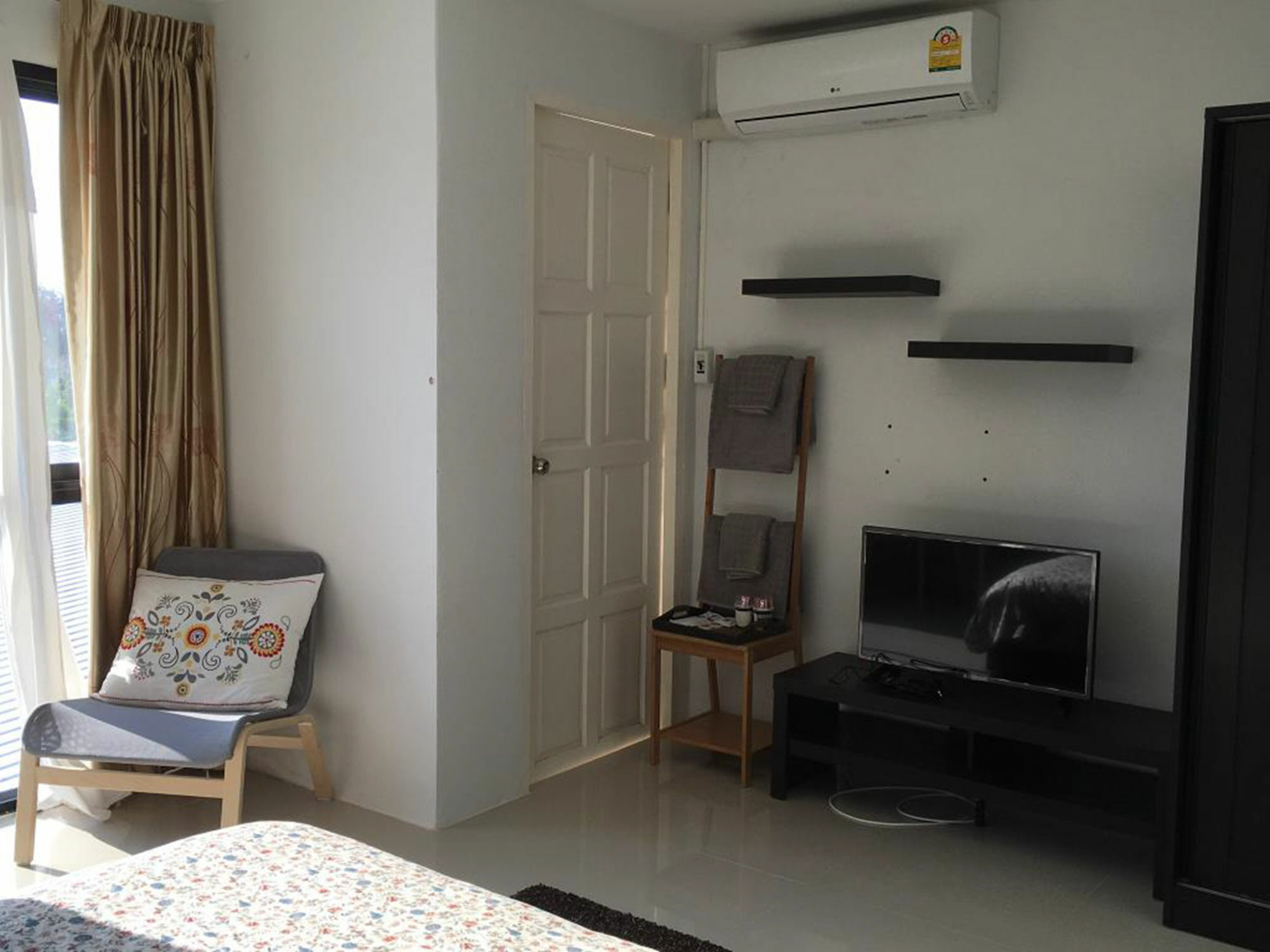 Guest house Nap Nai Yang