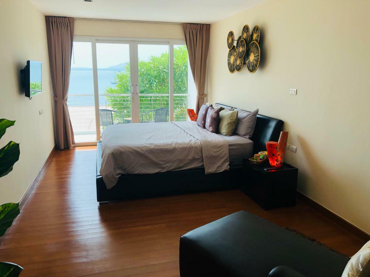 Apartment D-lux 4 Bed Beachfront With Sea View *
