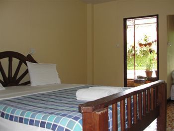 Baan Kasemsuk Apartment