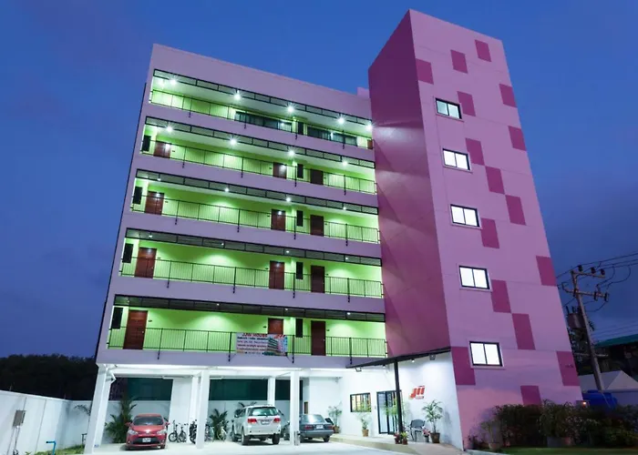 Jjw House