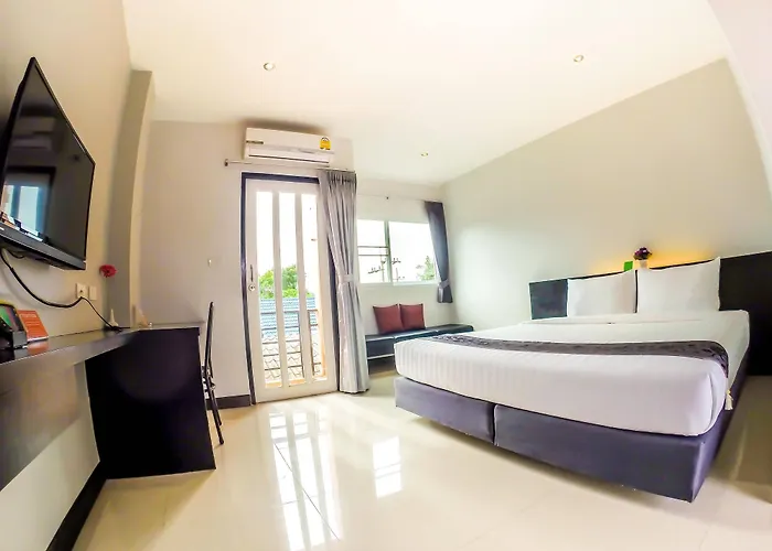 My Place Phuket Airport Mansion