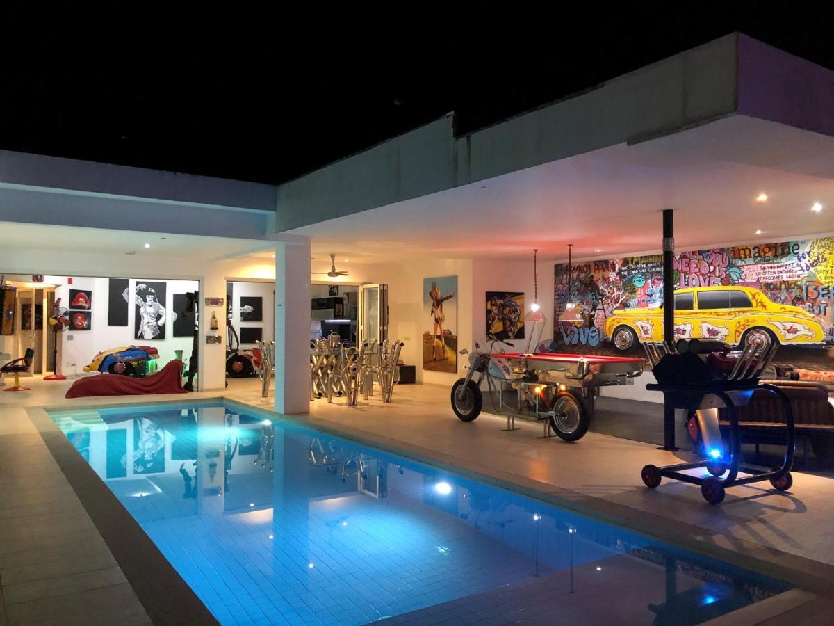 Holiday home Gallery Pool