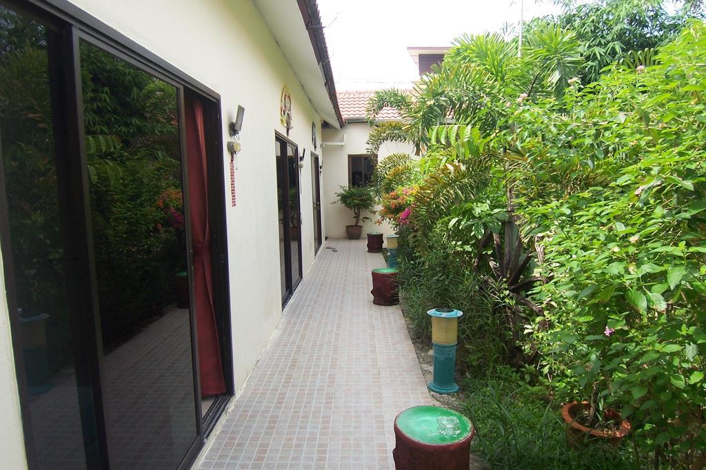 Hotel Phuket Airport Overnight 2*