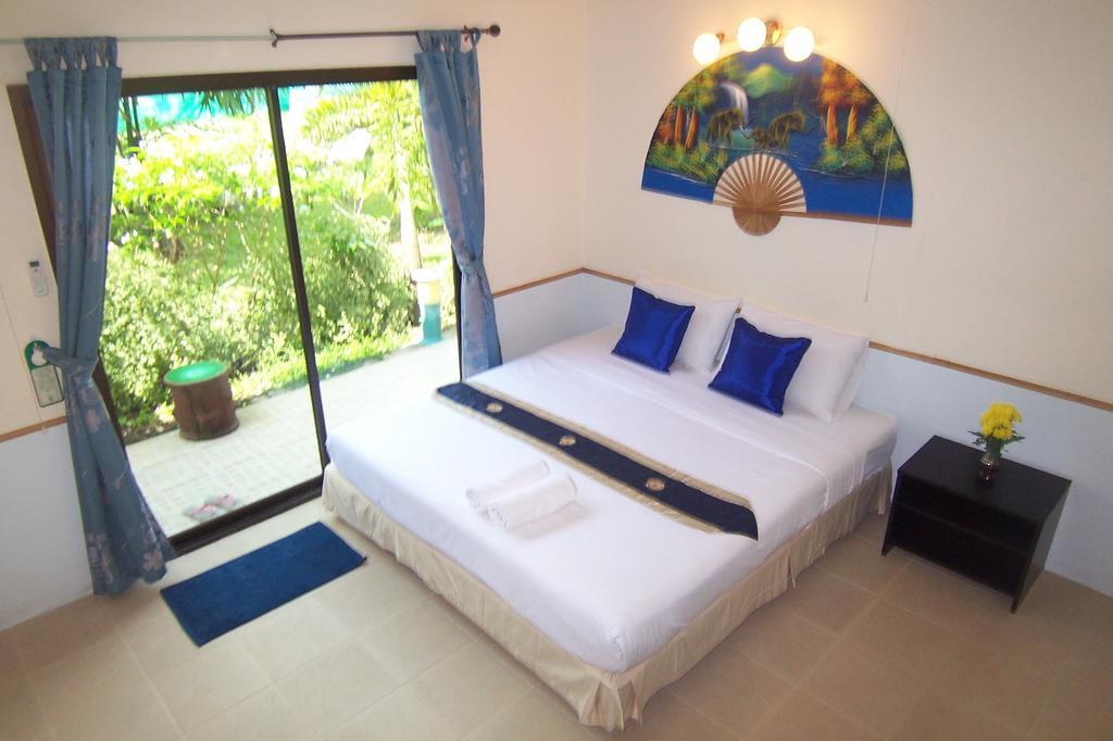 Hotel Phuket Airport Overnight