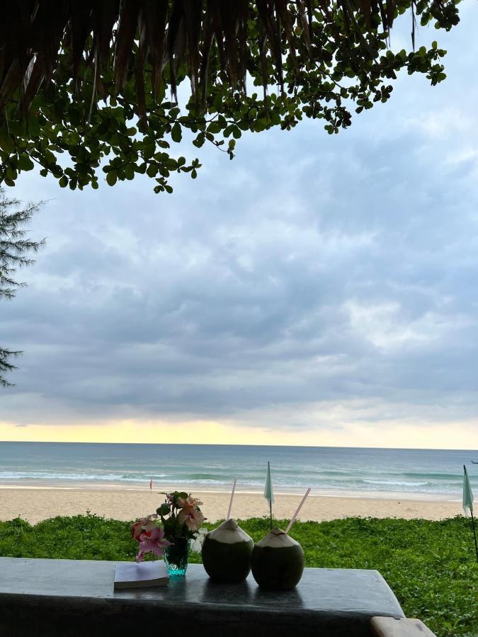 Sealord Beachfront Resort *