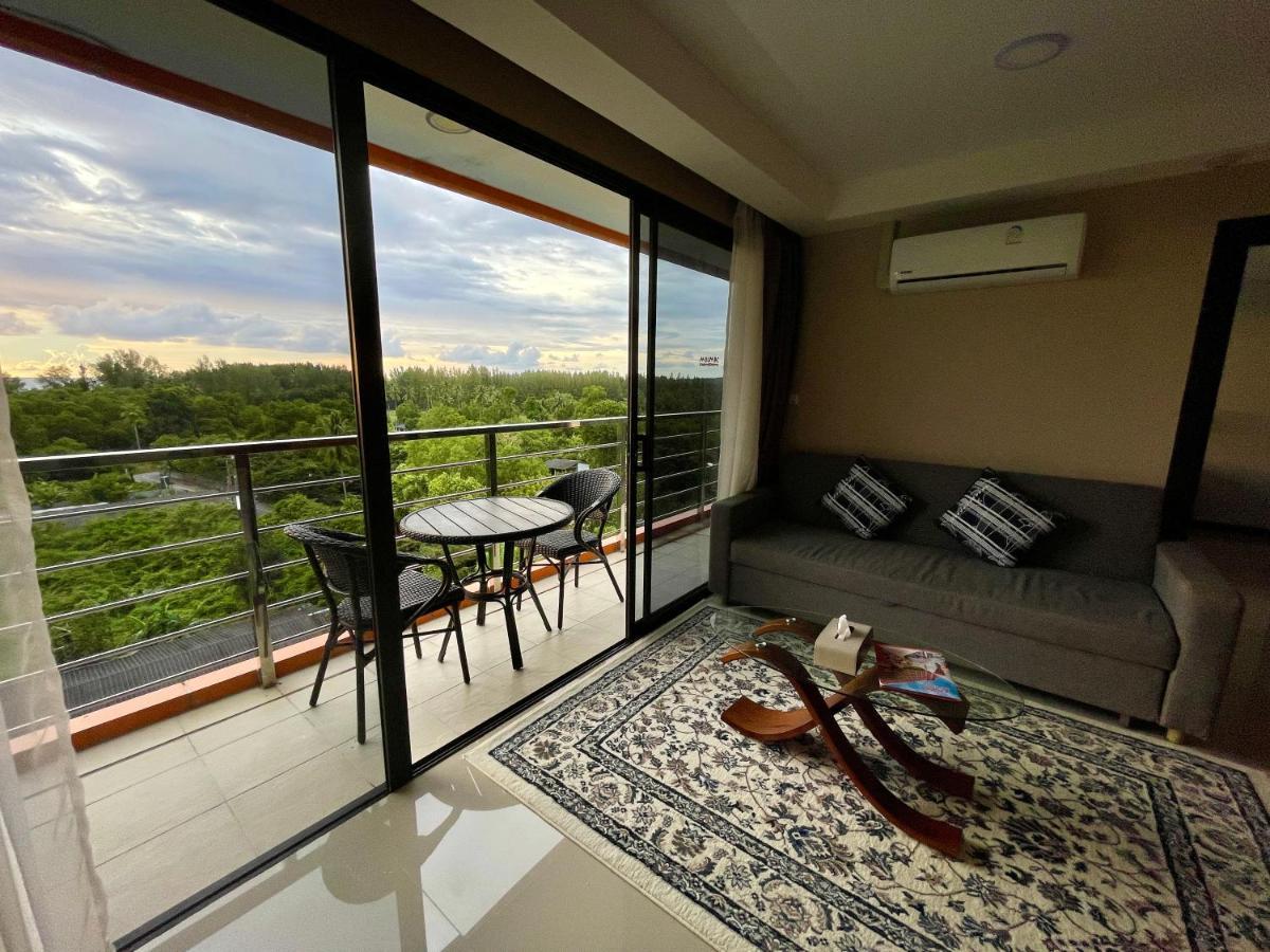 Mai Khao Condotel - Family In 600 Meters To