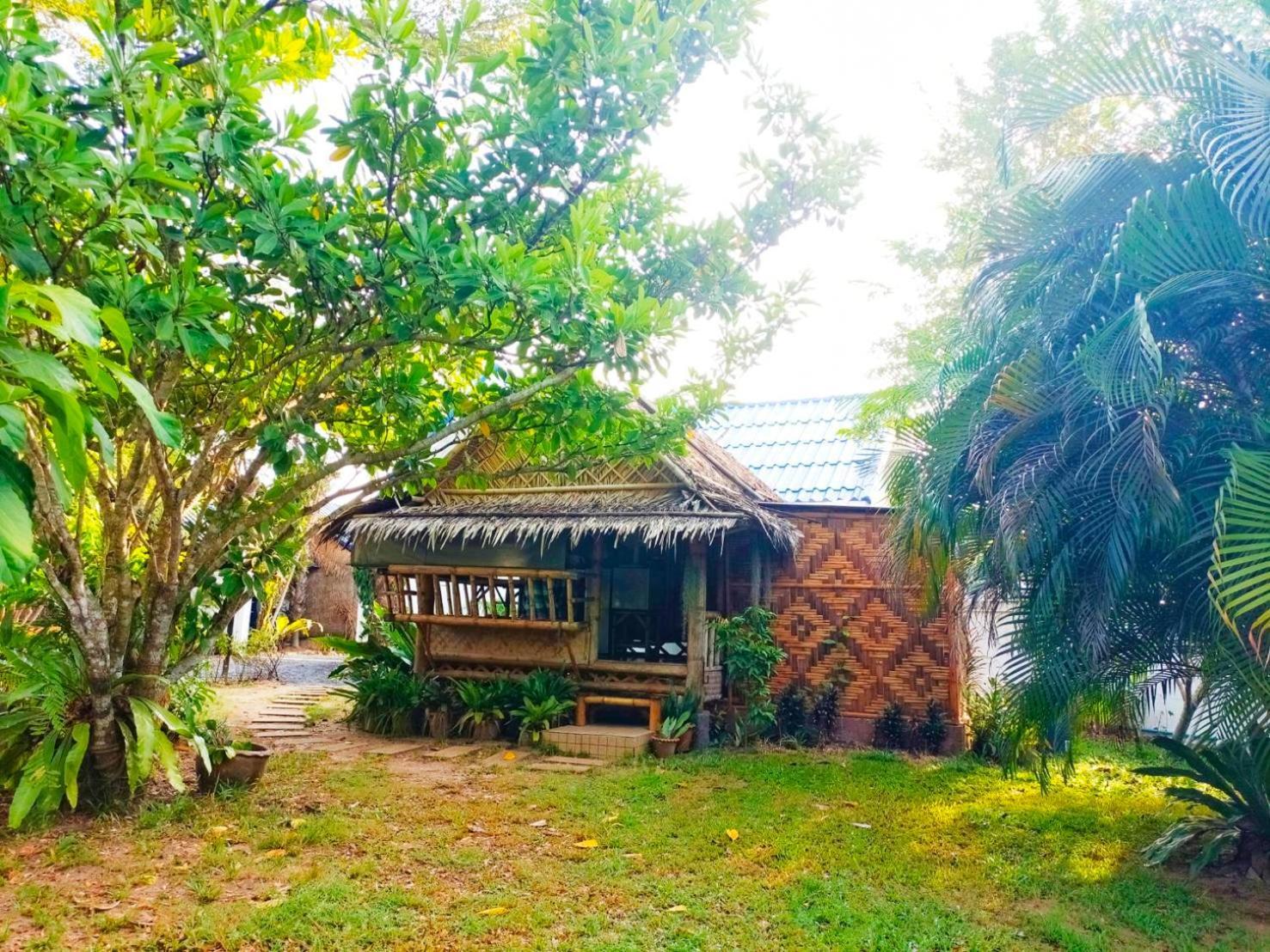 Kingsacre 2* Nai Yang Beach