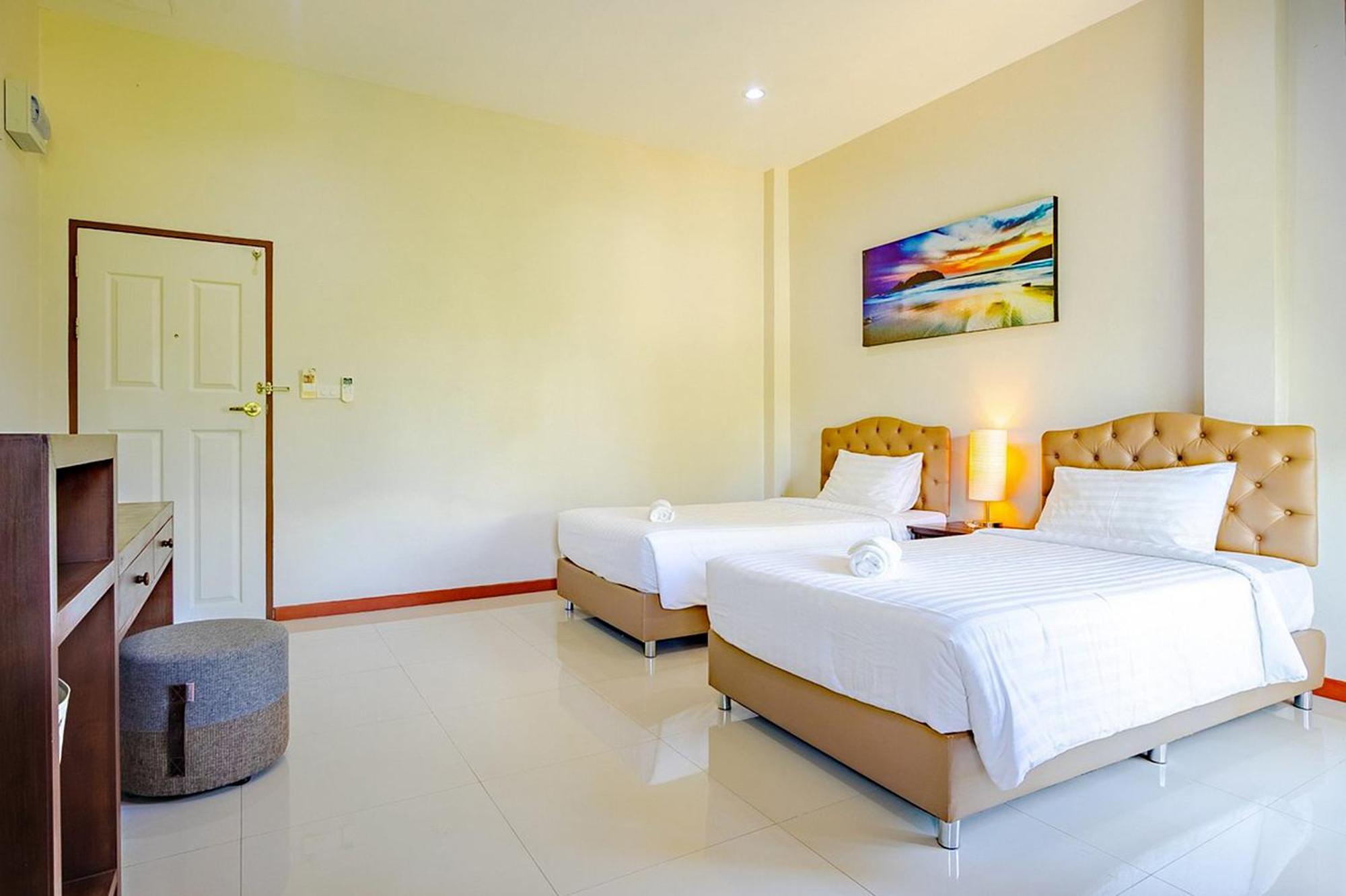 Hotel Maikhao 3*