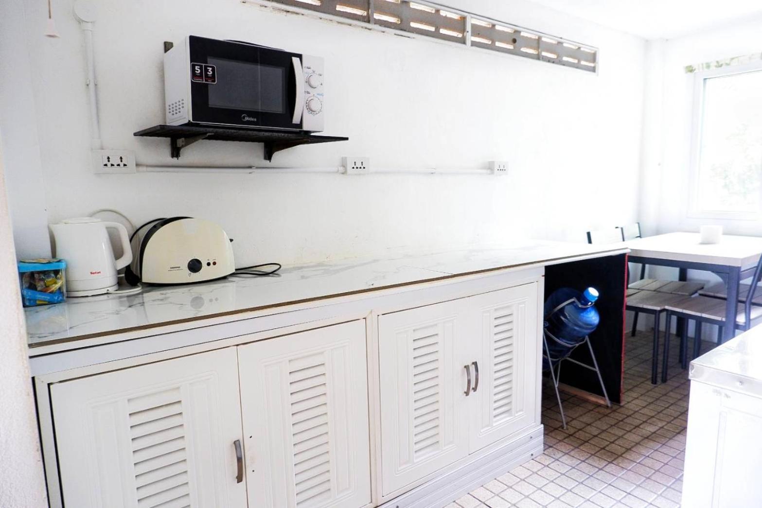 Kingsacre Hotel 2*