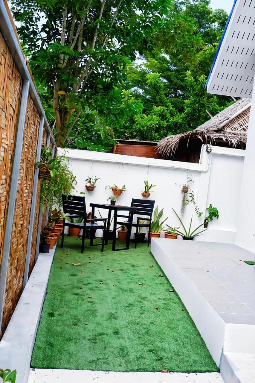 Hotel Kingsacre Nai Yang Beach