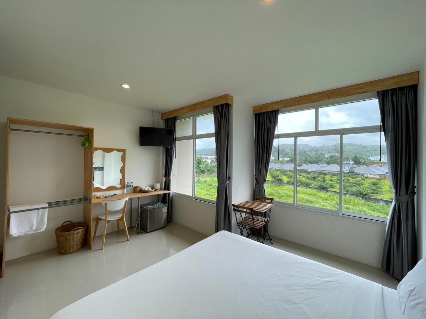 Dwell Phuket Airport At Naiyang Nai Yang
