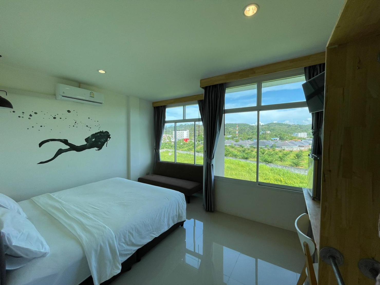 Hotel Dwell Phuket Airport At Naiyang 3*