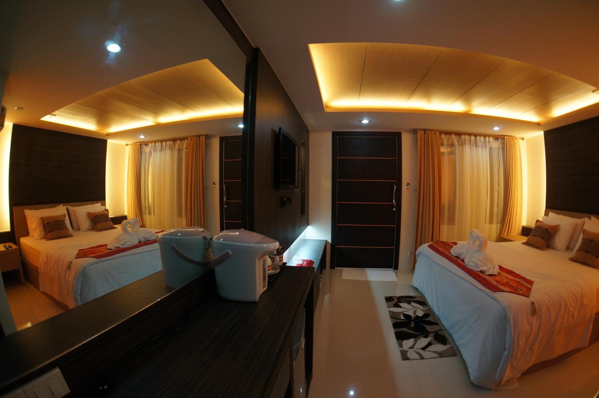 Tt Naiyang Phuket