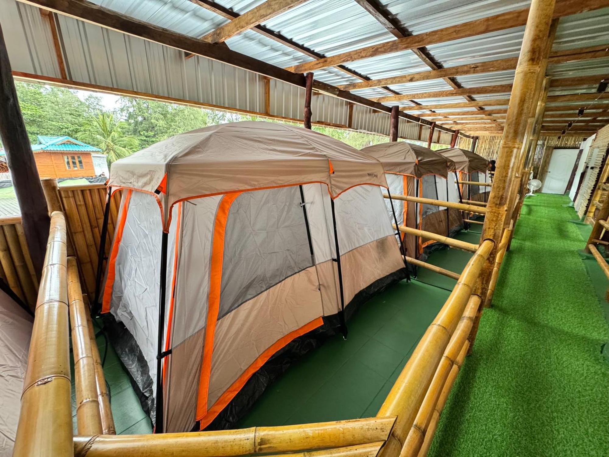 Resort Naiyang Discovery Sha 2*