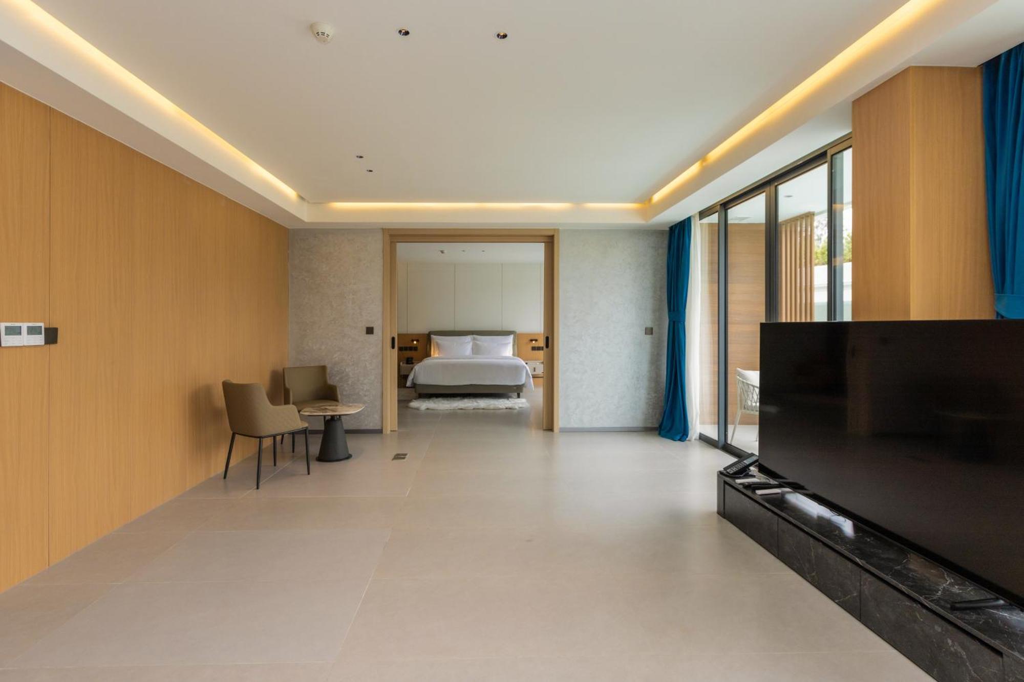 Resort Kora Phuket 5*