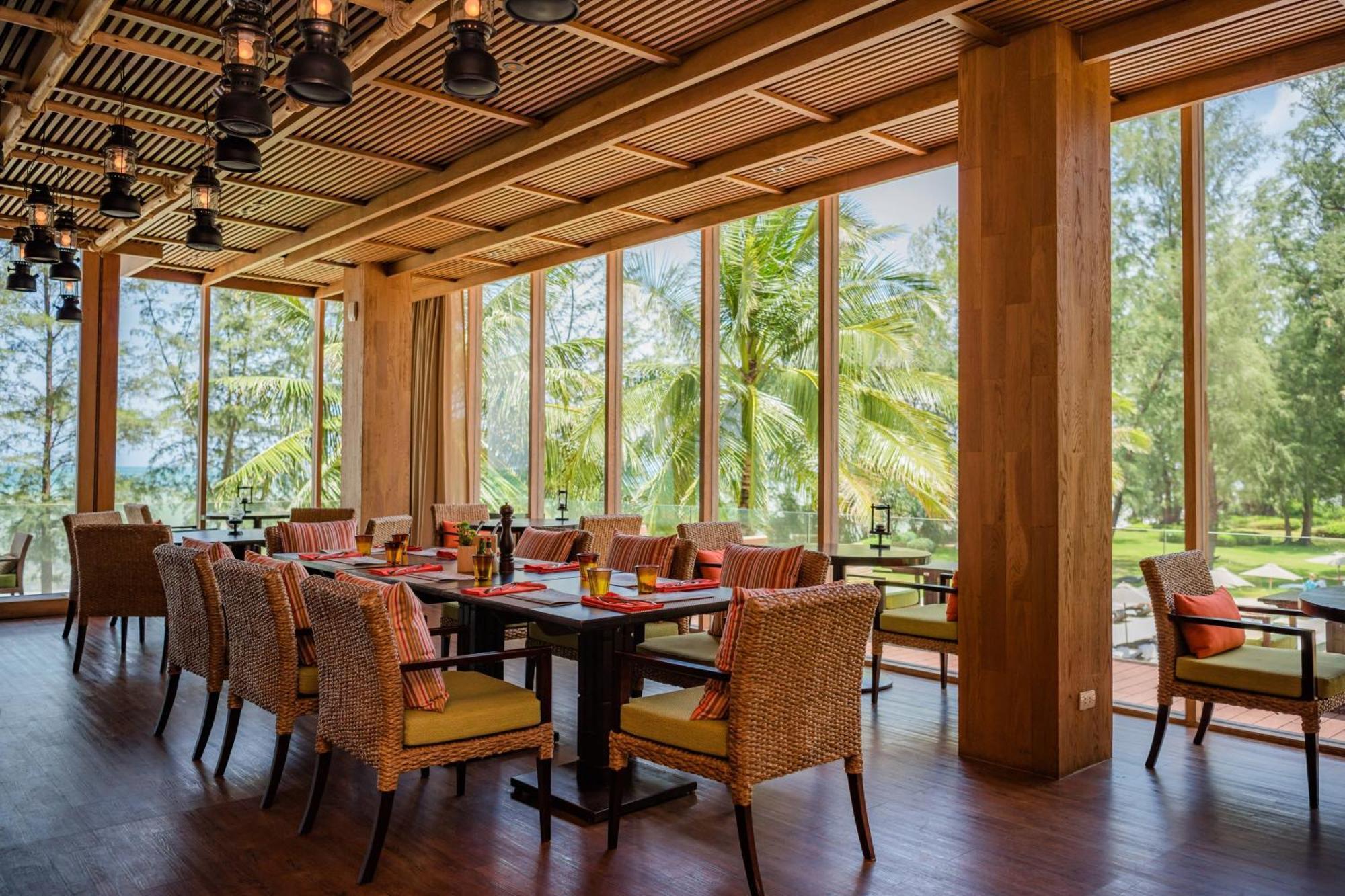 Renaissance & Resort Phuket