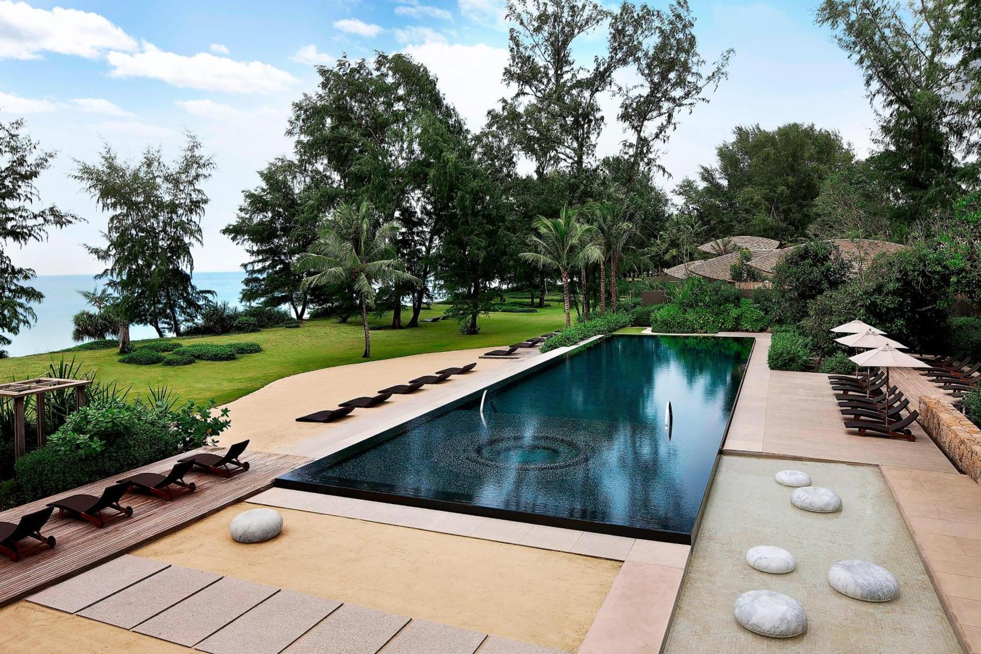 Renaissance & Resort Phuket