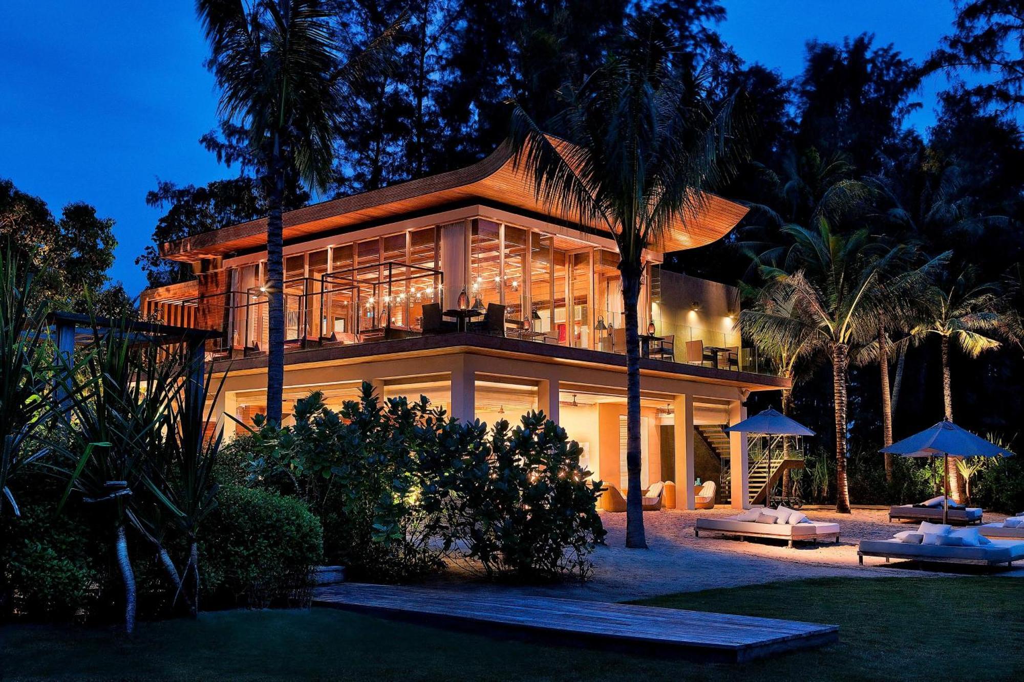 Resort Renaissance &