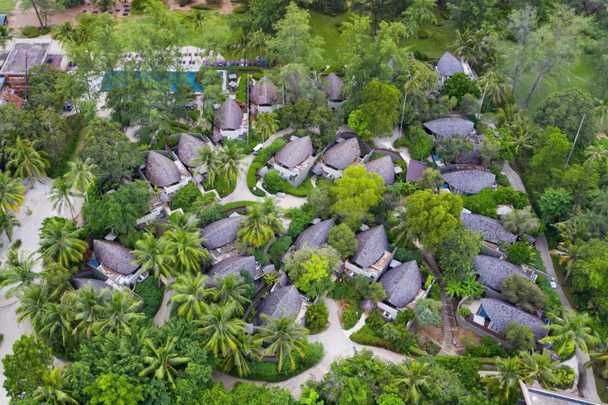 Renaissance & Resort 5*