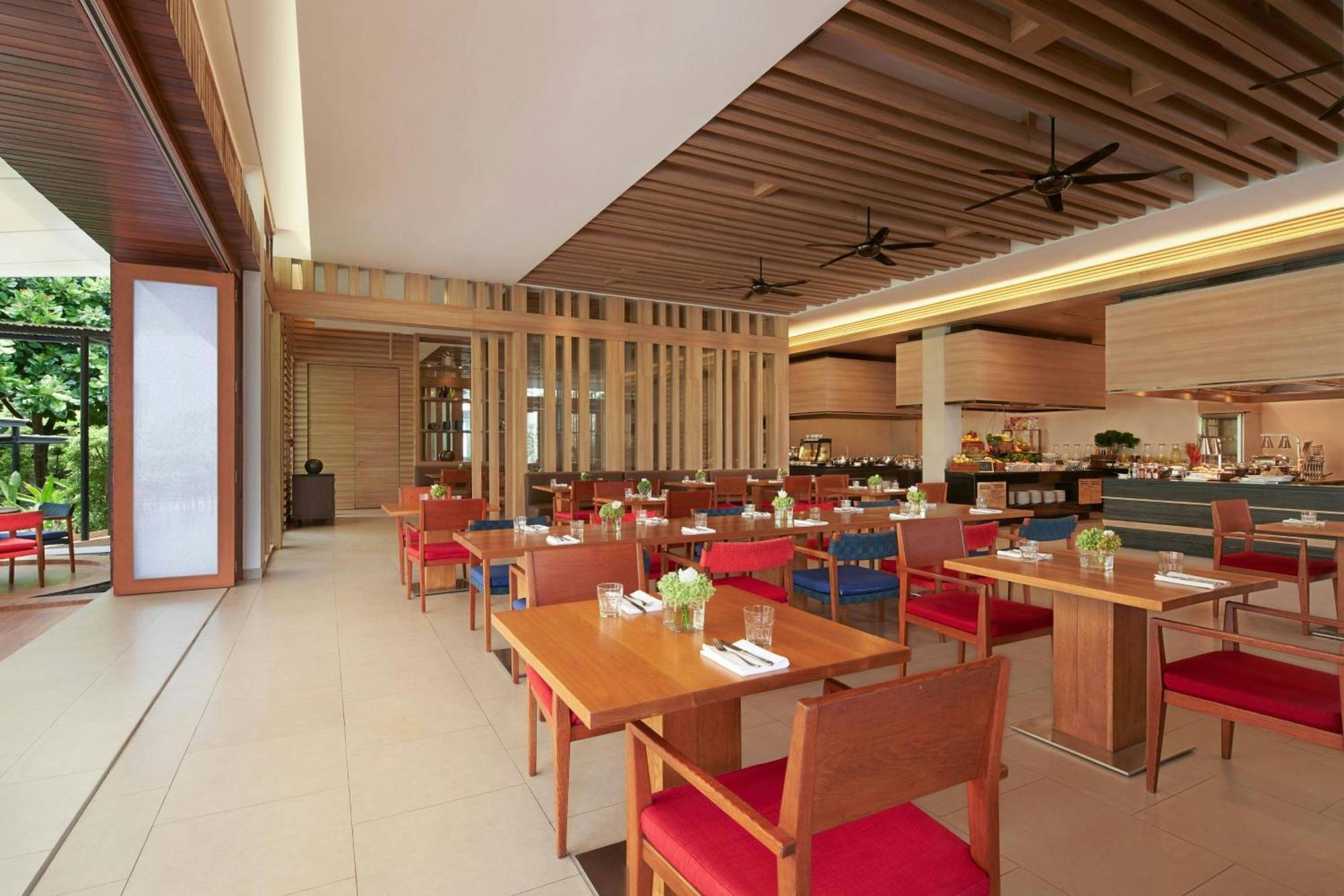Hotel Le Meridien Phuket 5*