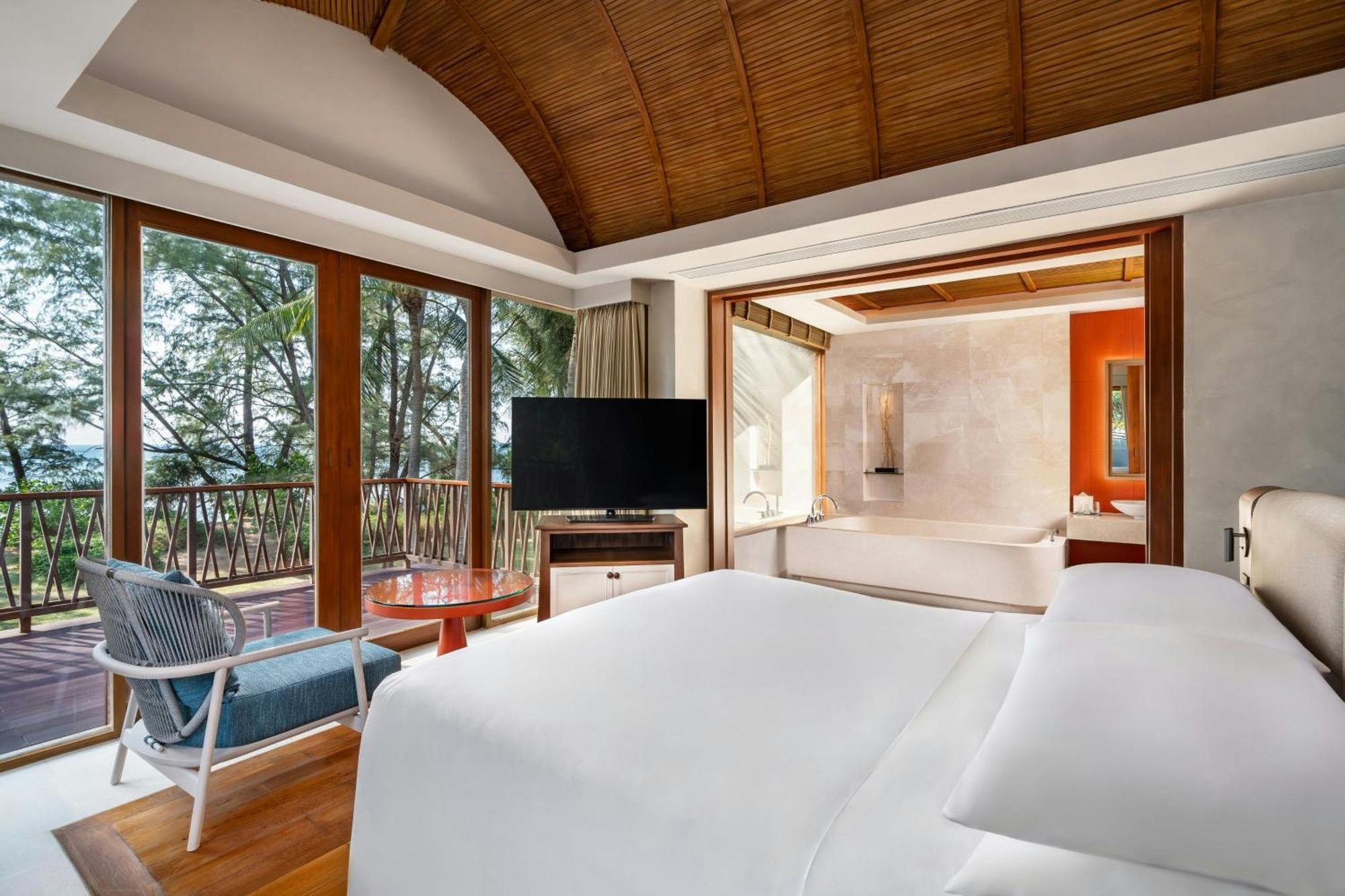 Renaissance & Resort Phuket
