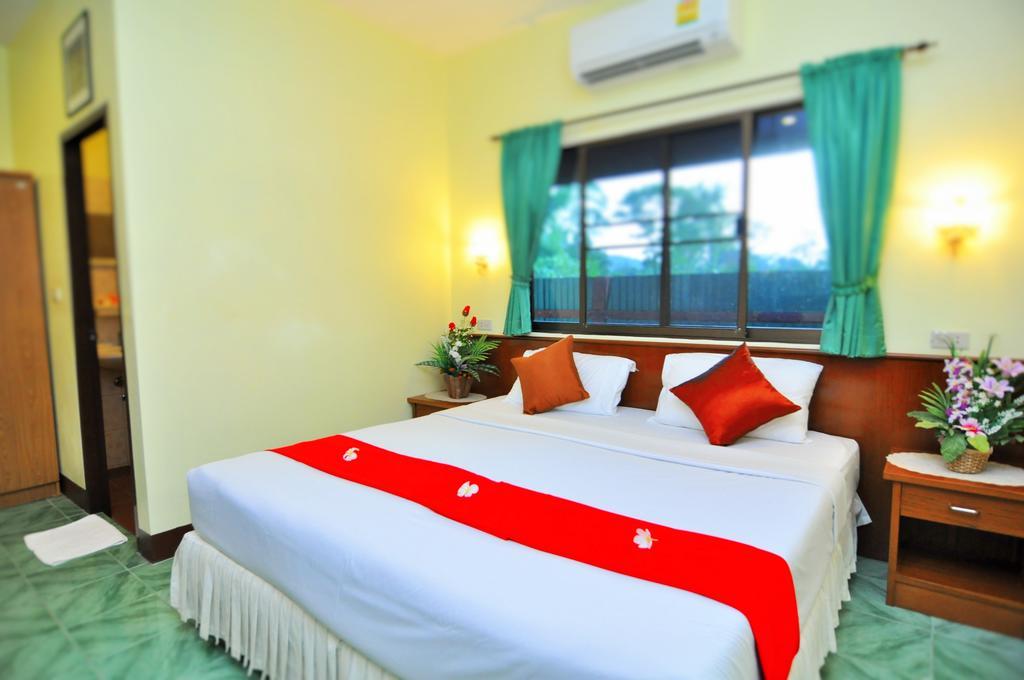 The Golddigger's Resort Nai Yang