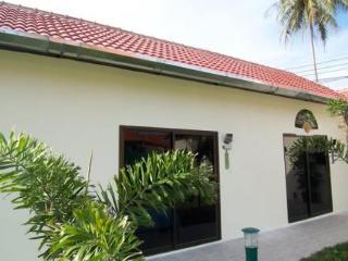 Phuket Airport Overnight Hotel