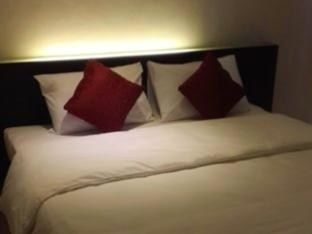 My Place Phuket Airport Mansion Hotel 2*